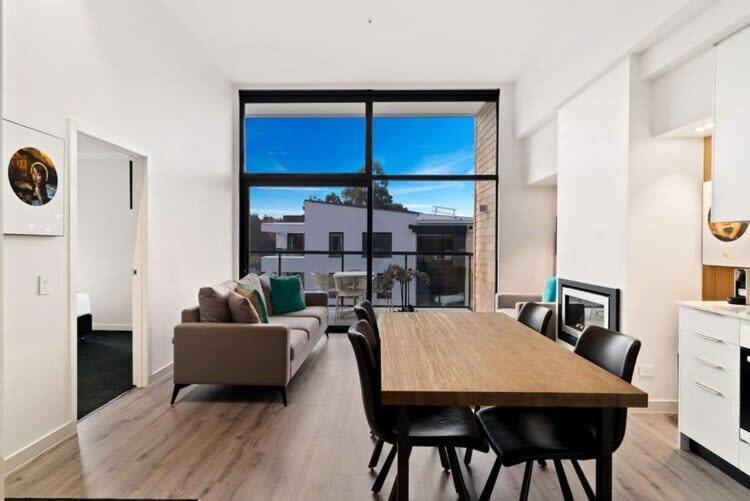 Penthouse Leisure Apartment ควีนส์ทาวน์ ภายนอก รูปภาพ